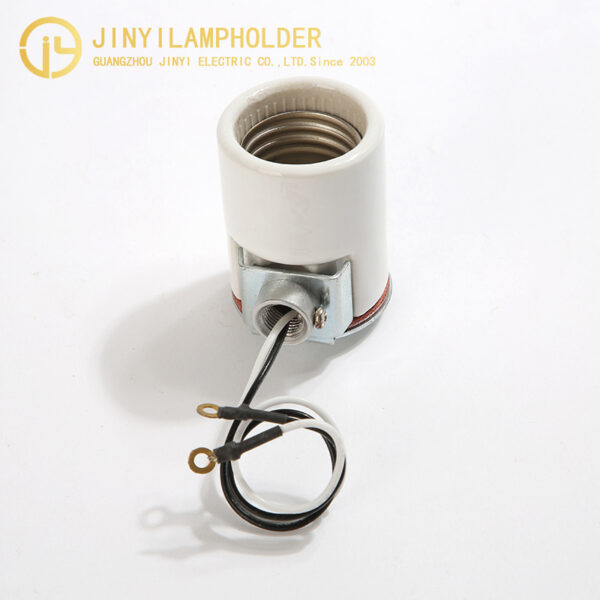 Pre-wired lead and ring terminal detail for E26 lampholder